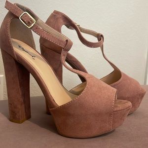 Women heels